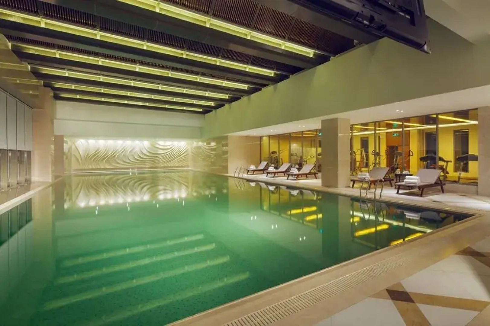 Royal Oriental Garden Hotel