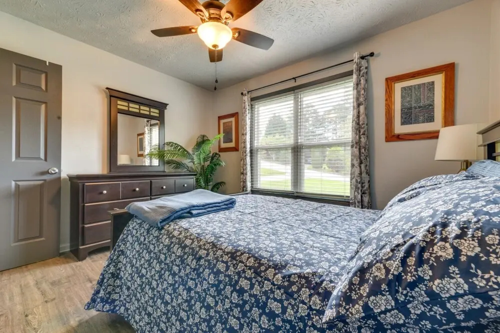 Atlanta Vacation Rental ~ 14 Mi to Downtown!