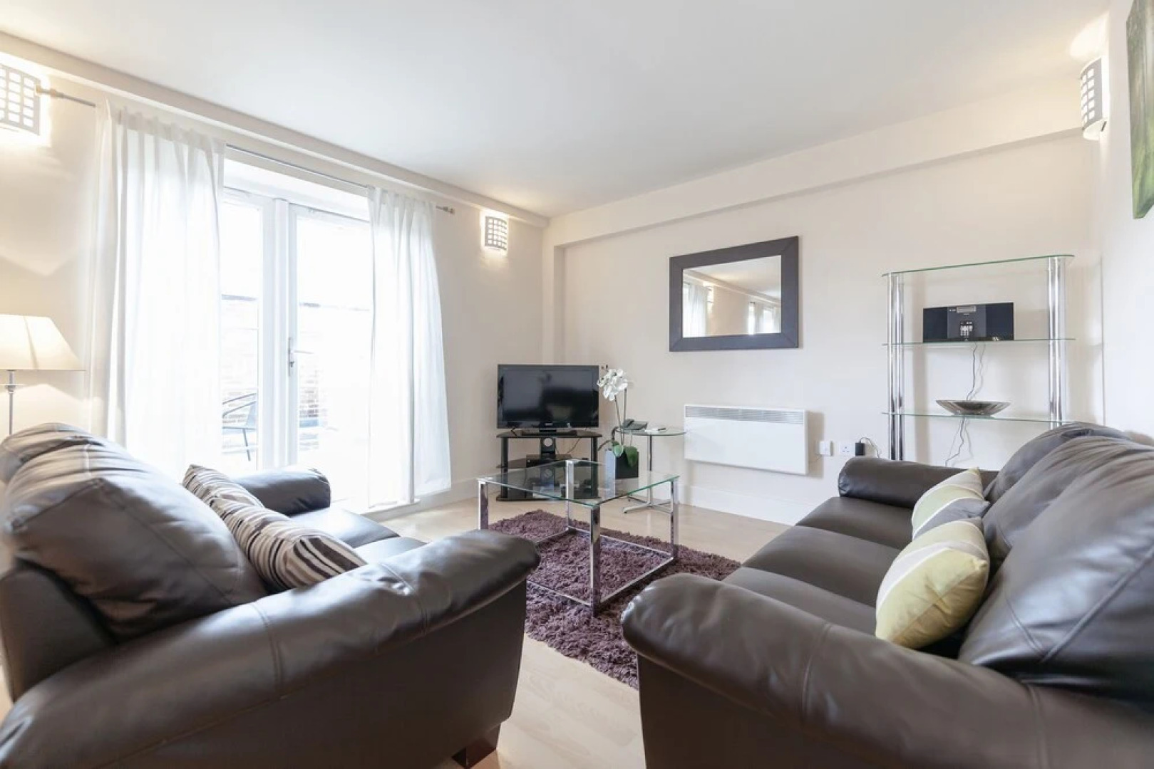 Roomspace Apartments -Central Walk