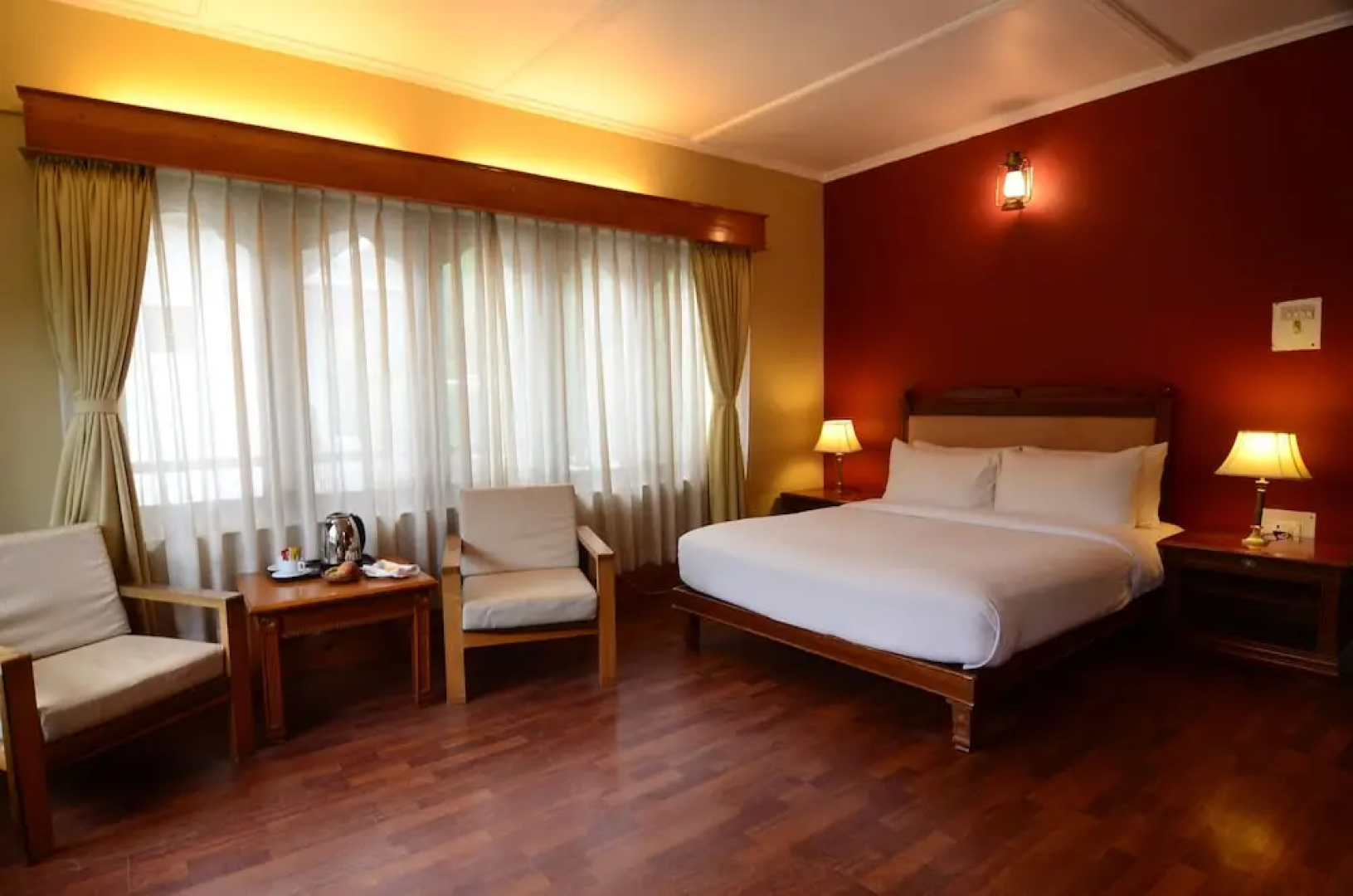 Himalayan Dragon'S Nest Hotel