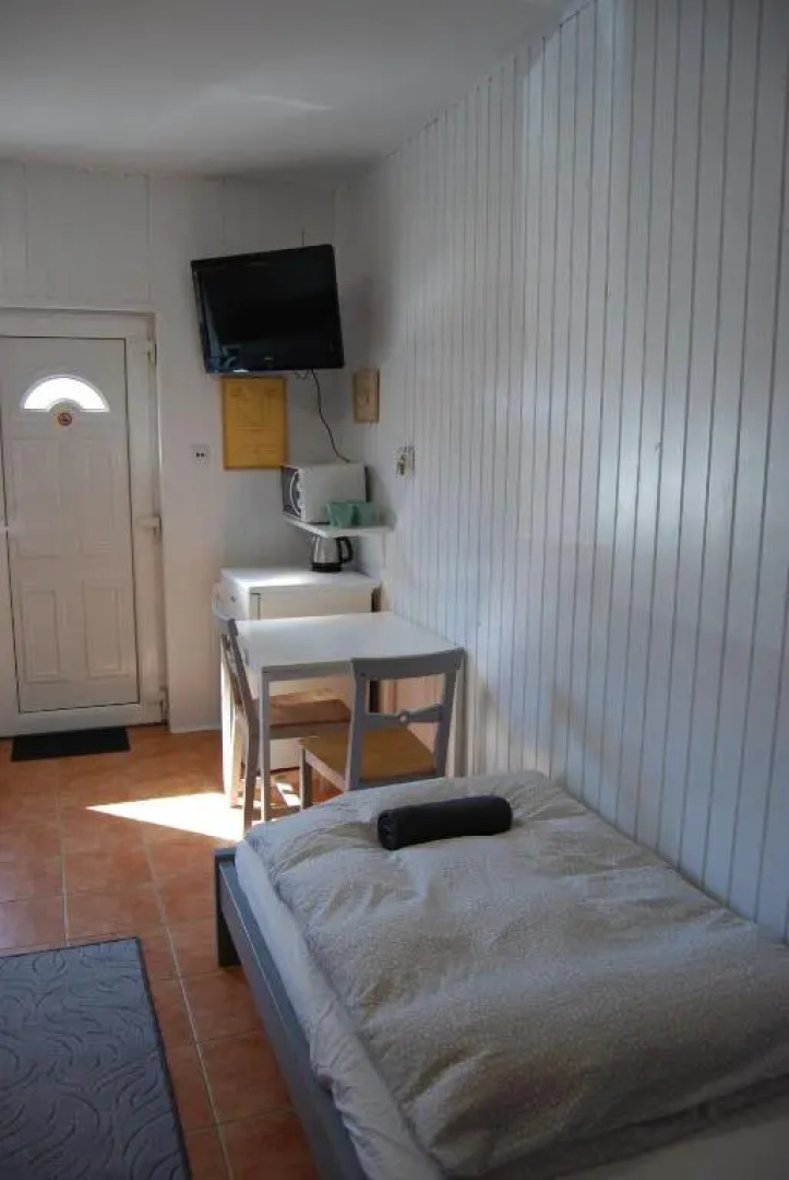 Autóscsárda és Panzió