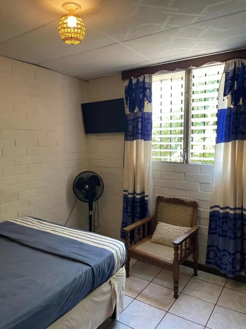 Pool House Hostel