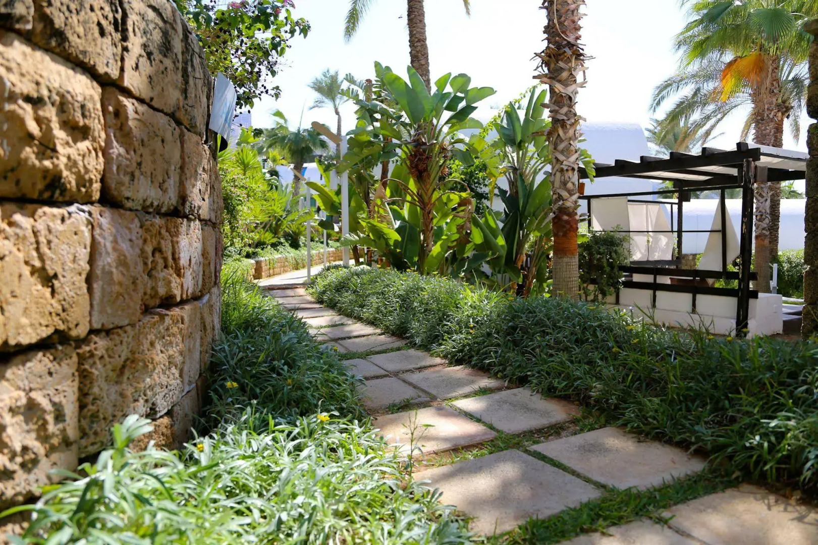 Warwick Pangea Beach Resort & Spa