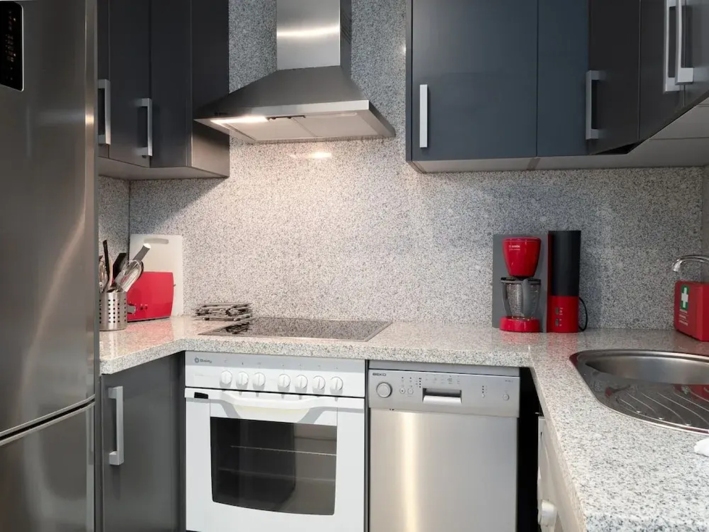 2051-New 3 bedrooms on golf