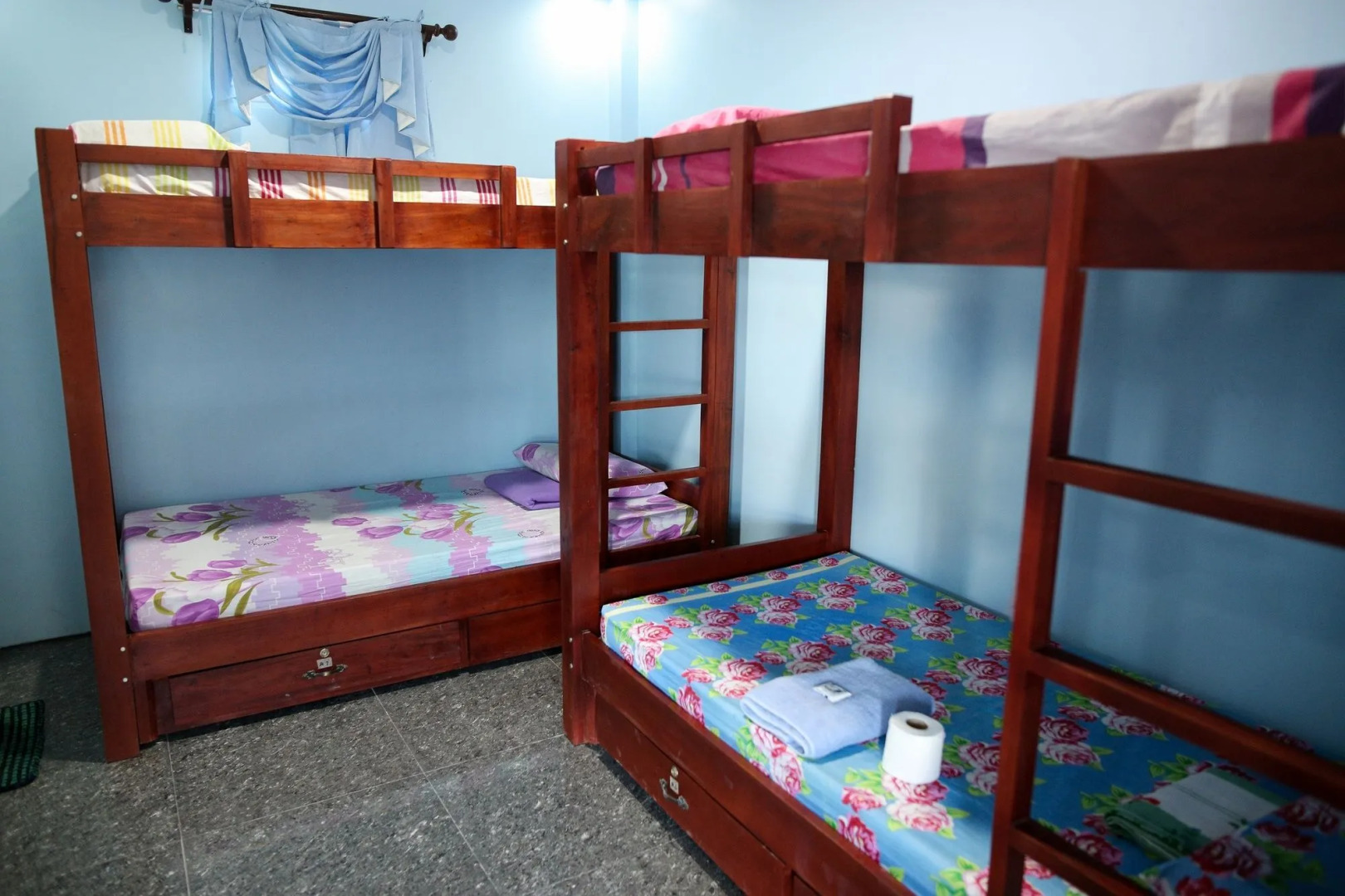 Luzmin BH - Beachfront Cottages