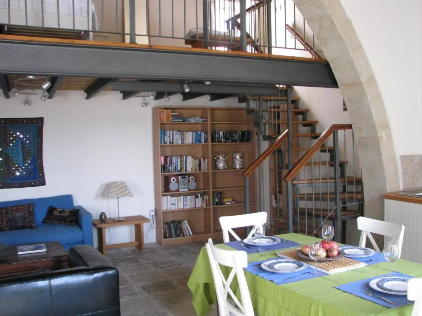 Dolphin Guest House and Studios