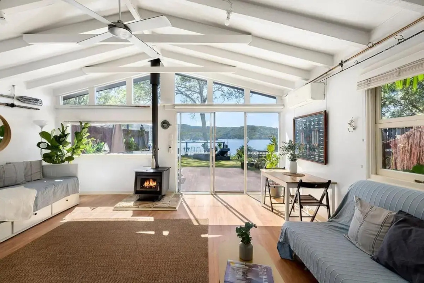 Island Paradise - Private Waterfront Retreat