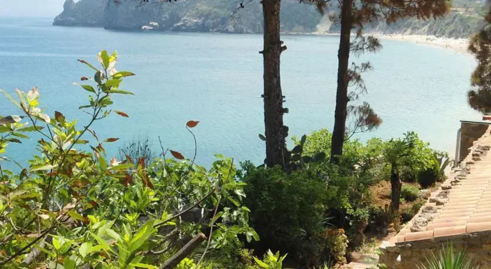 Villa Guidaloca on the beach
