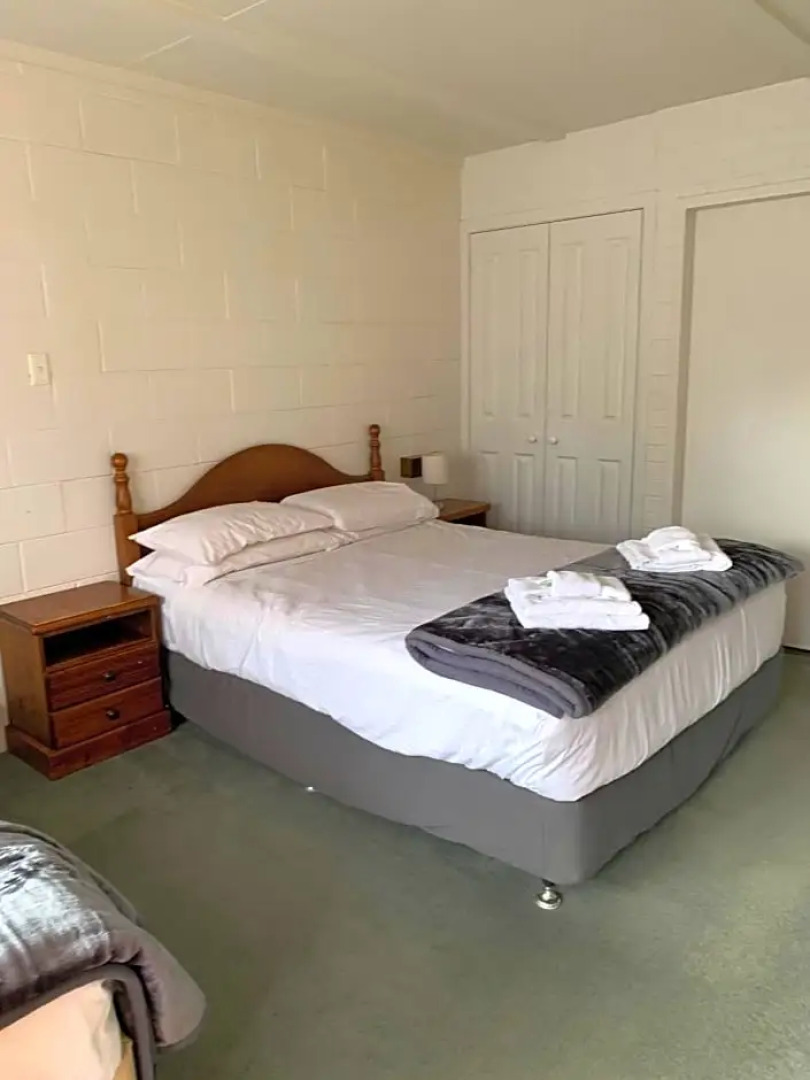 Robertson Country Motel