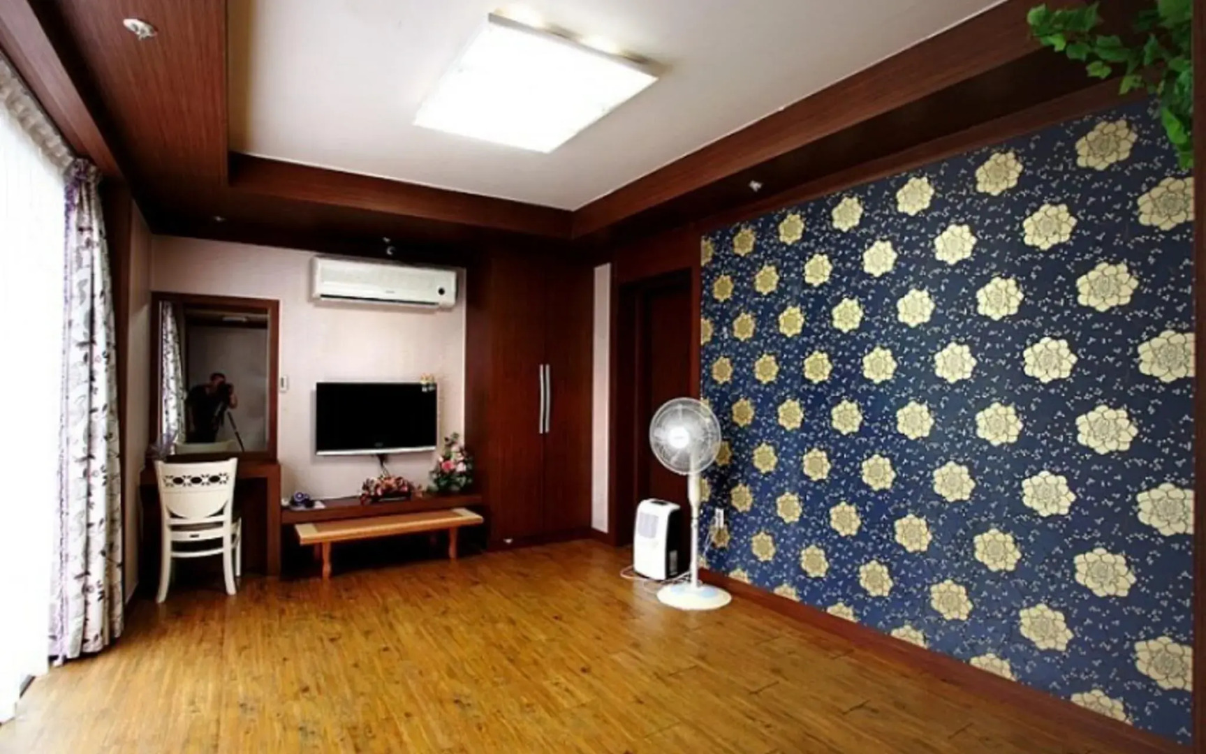 Yangpyeong Hayandohwaji Pension