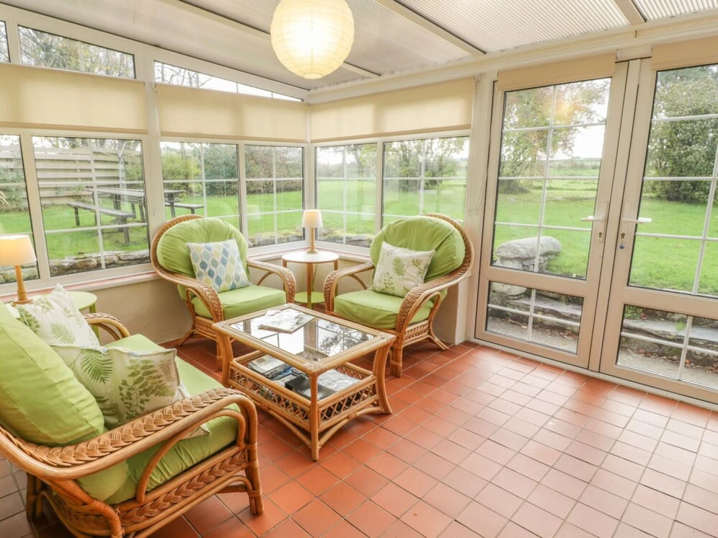 Ynys Pandy, Garndolbenmaen