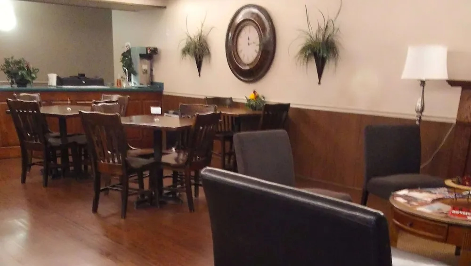 Heritage Place & Suites