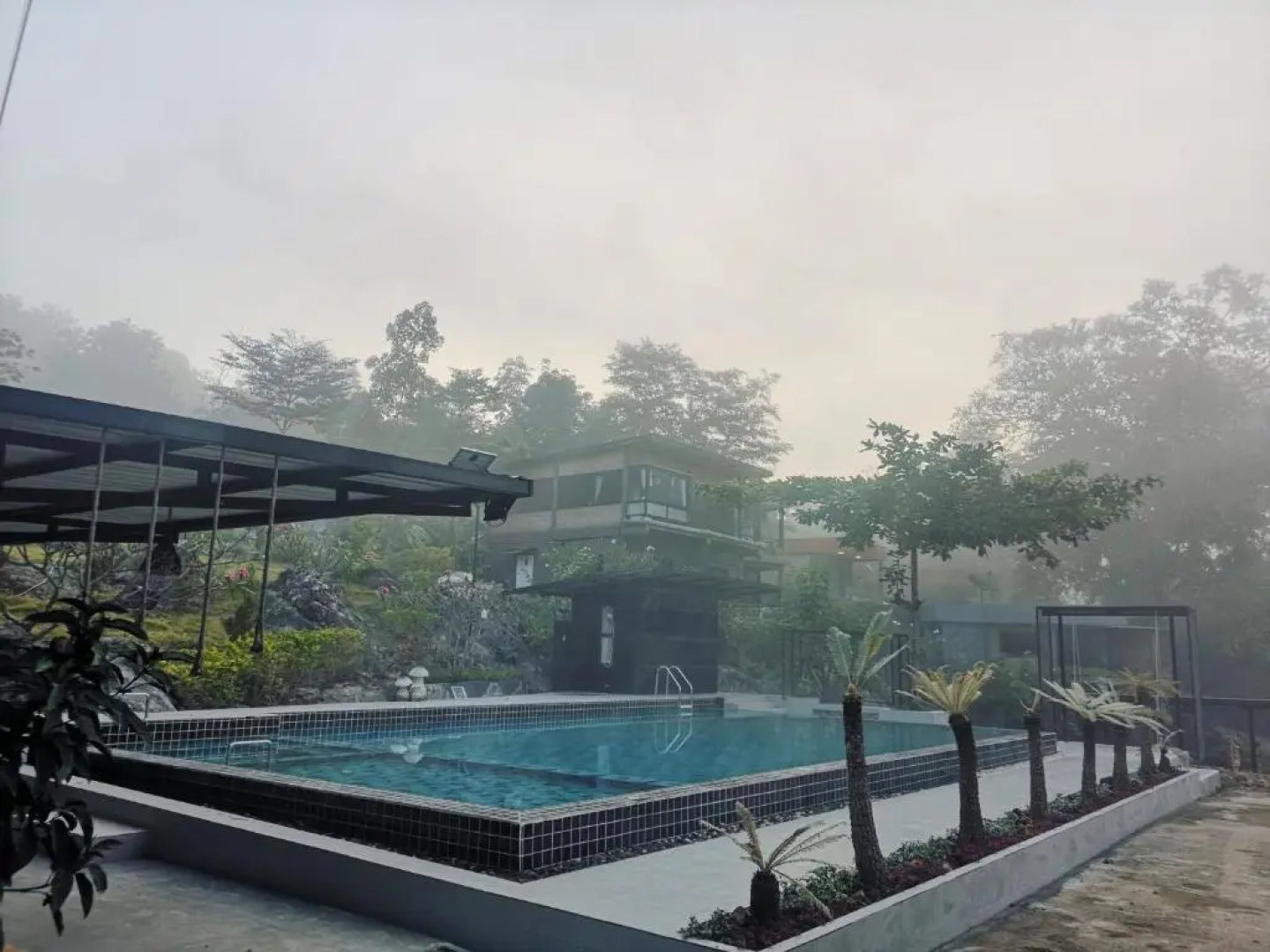 Keeree Loft Resort