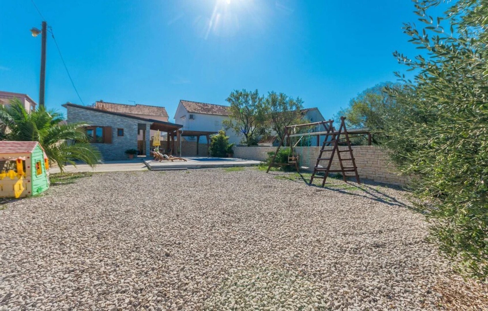 Awesome Home in Biograd na Moru With Wifi, 1 Bedrooms and Outdoor Swimming Pool