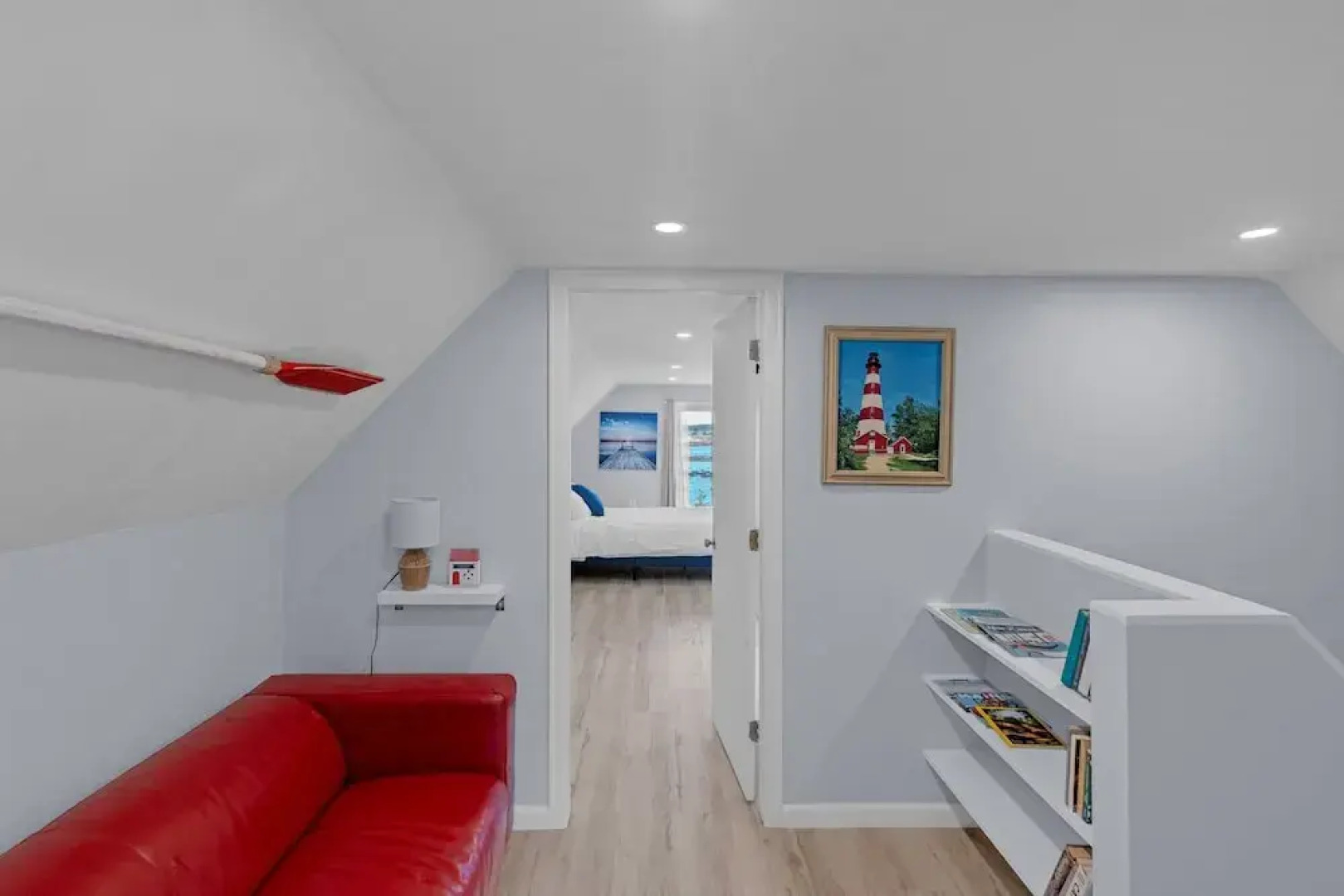 Waterfront Retreat With Stunning Views 3 Bedroom Home