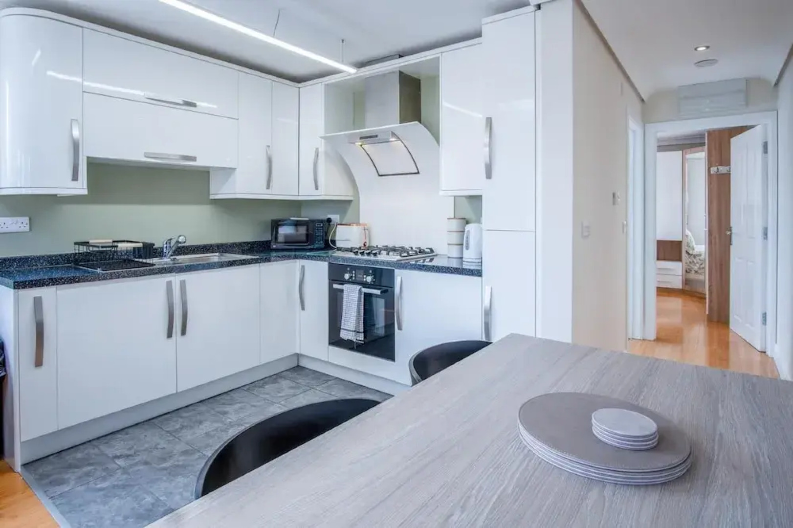 Ridgeway Hideaway - 1 Bedroom Holiday Home - Manorbier