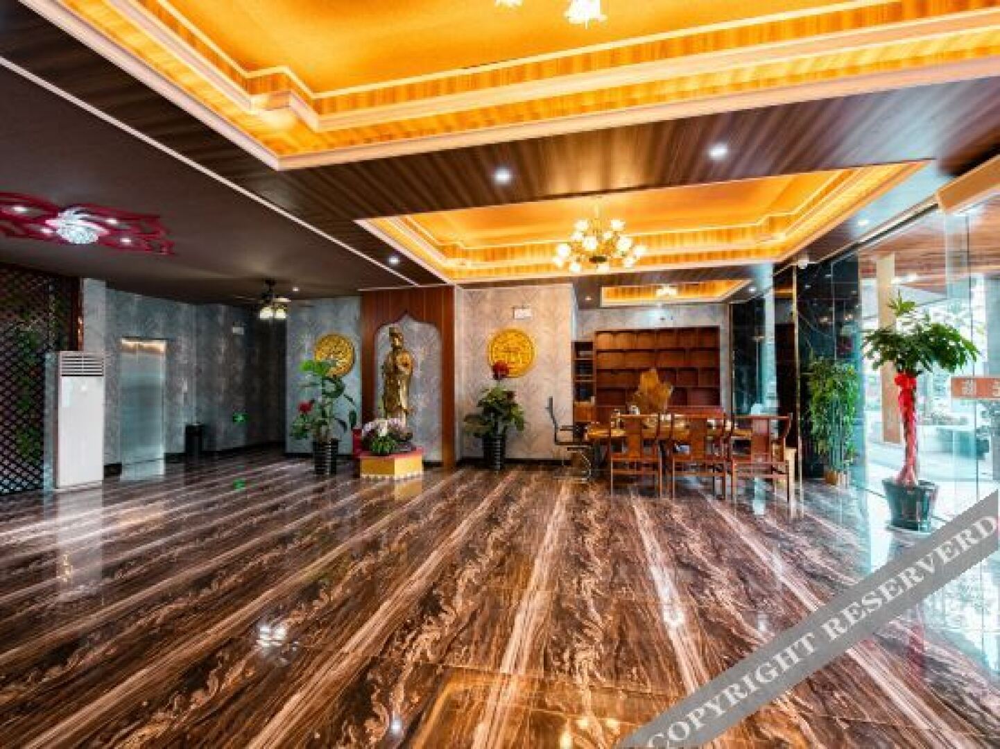 西双版纳景洪隆泰花园酒店(告庄星光夜市店)