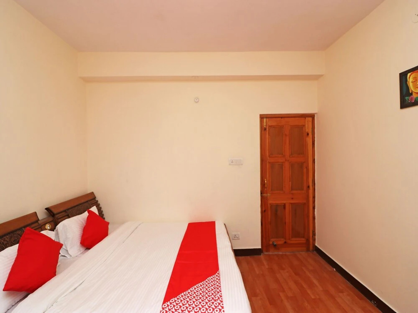 OYO 13316 Home Mountain View 1 BHK Mashobra