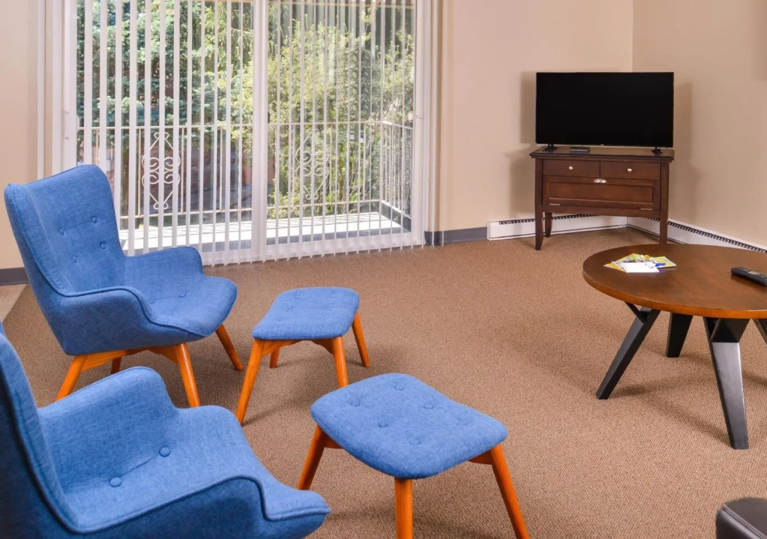 Interurban Suites Hotel