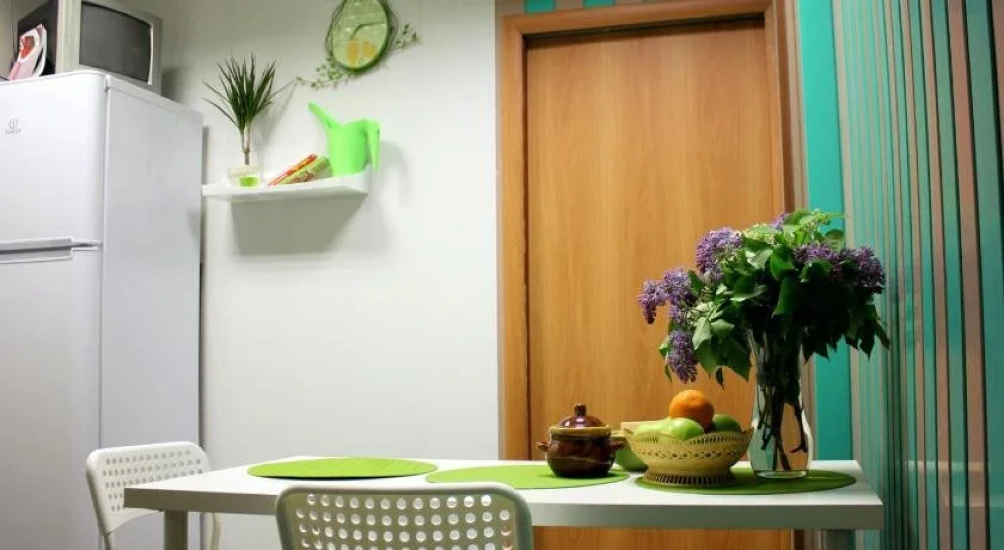 Green Cat Capsule Hostel