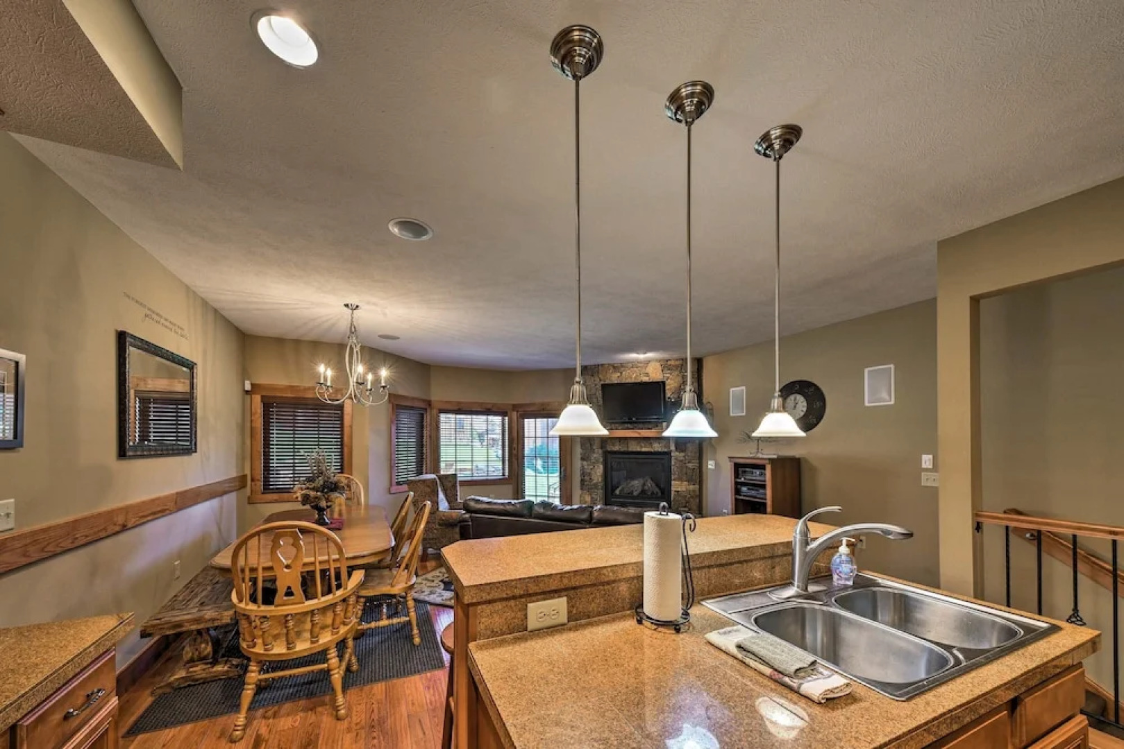 Southwind Seven Springs Home on Ski Slopes!