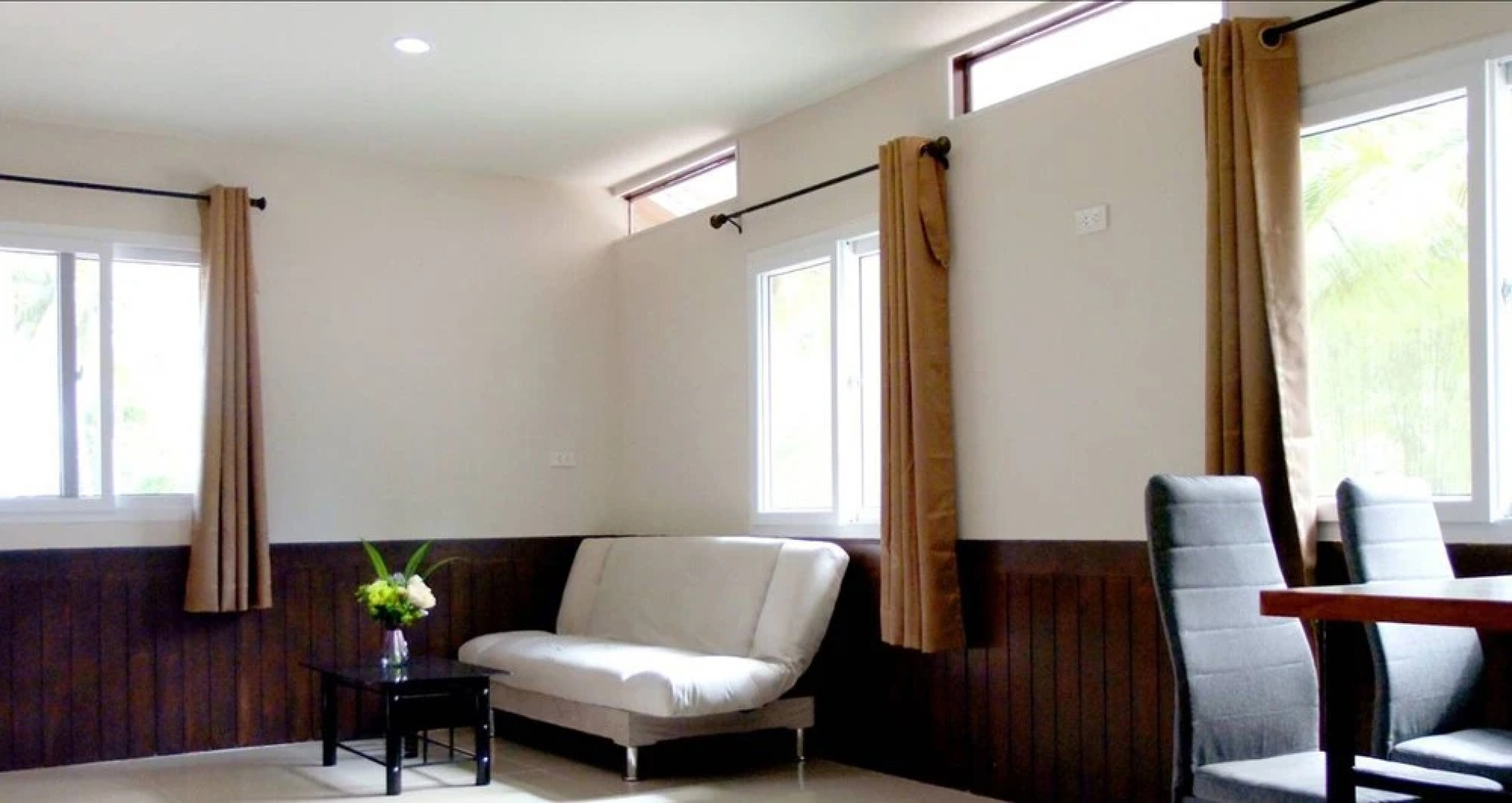 Phangan Chalet Bungalows