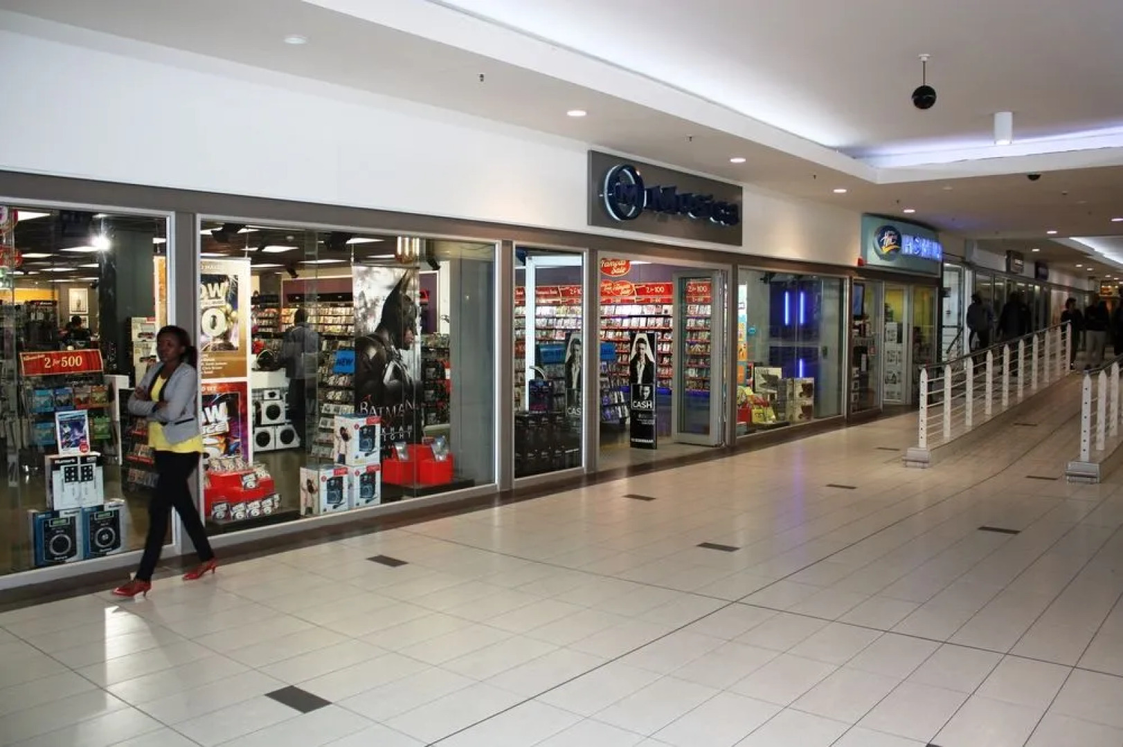 Hillside Executive Accommodation Maerua Mall