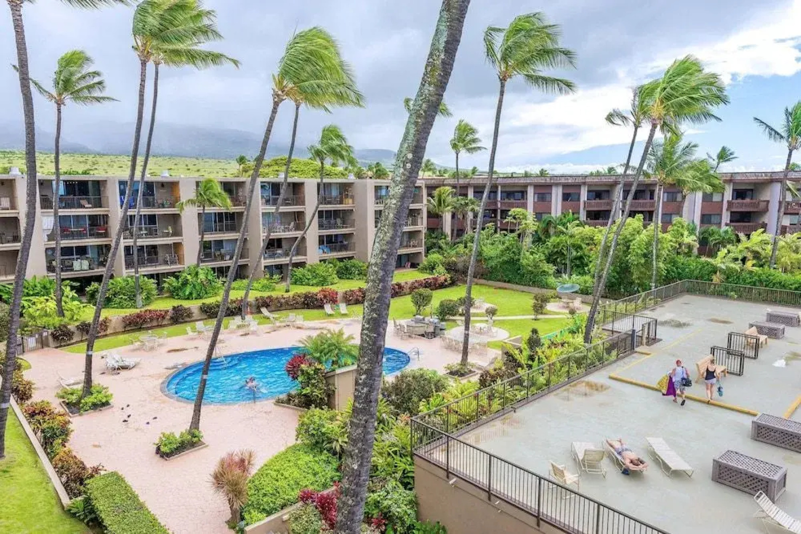 Hale Ono Loa 409