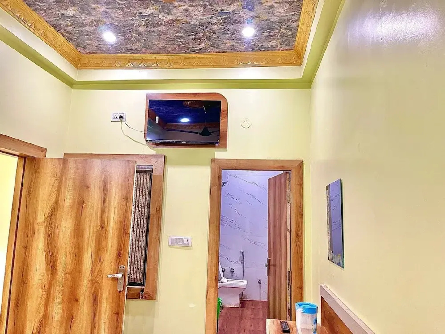 shree Ghanshyam palace