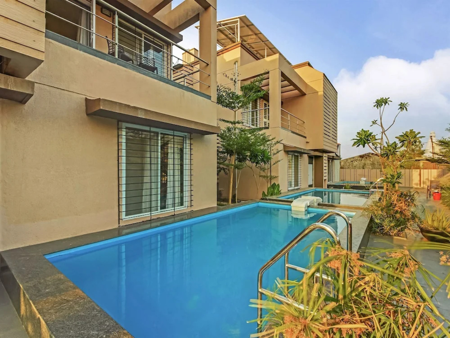 OYO 13628 Sorina Hillside Resort