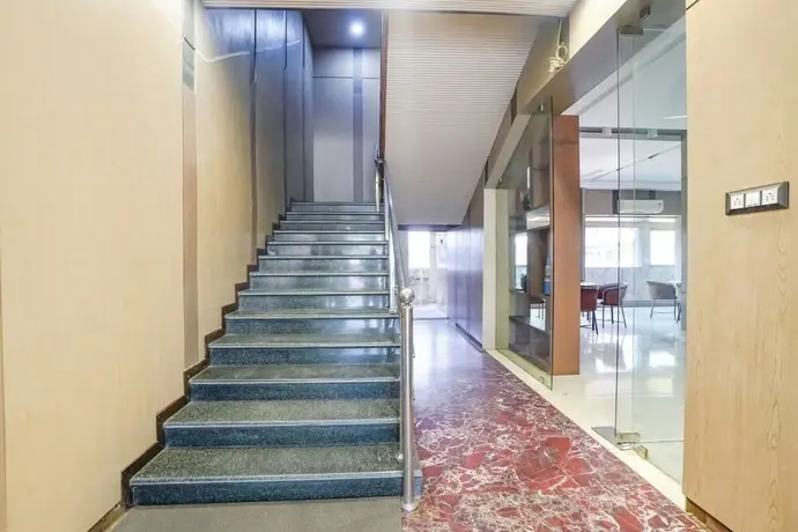 Hotel Rahul Palace by OYO Rooms