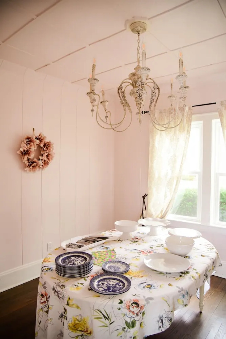 Azalea Inn Bed & Breakfast