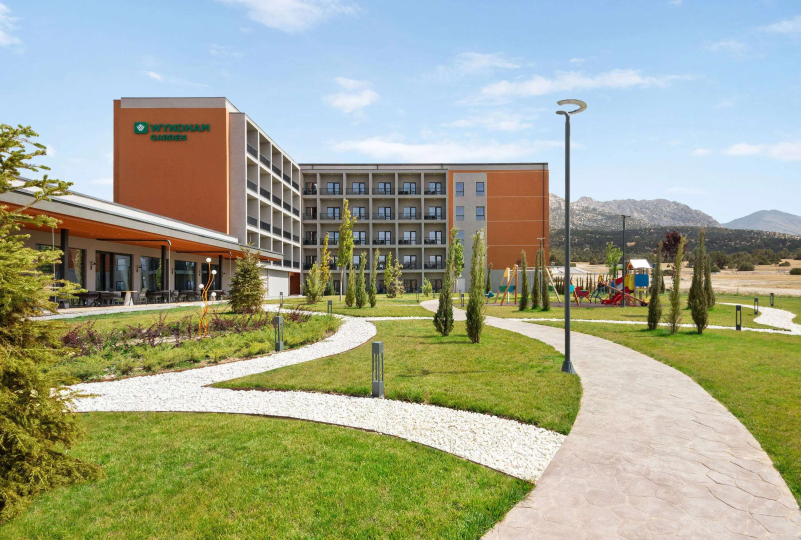 Wyndham Garden Zomin