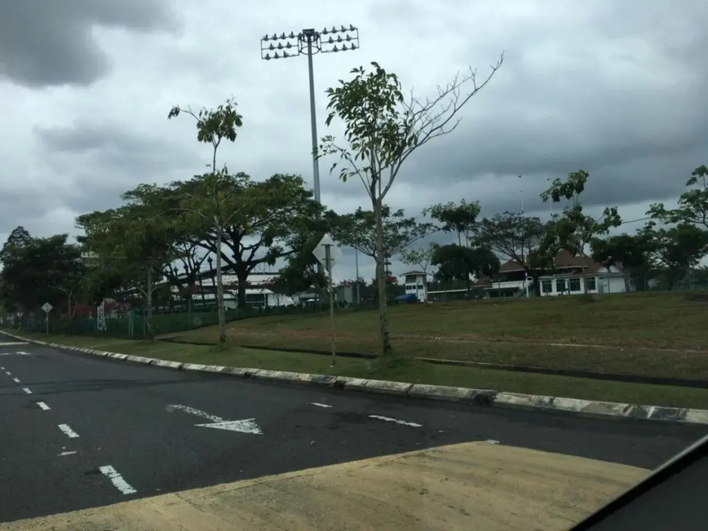 Sandakan Spacious and Comfortable Pool View Condo