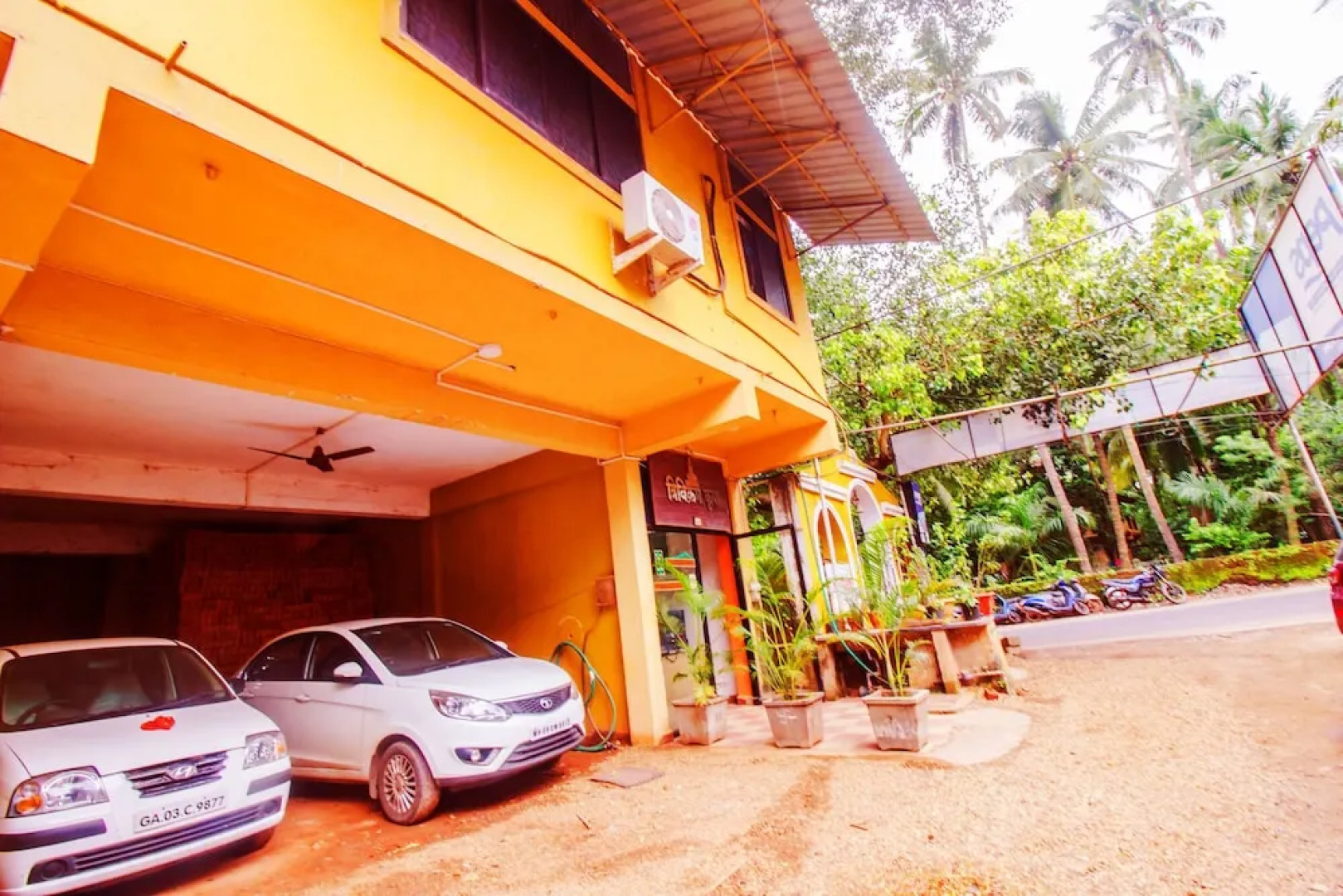 OYO 16887 Home Elegant Stay Near Calangute Beach