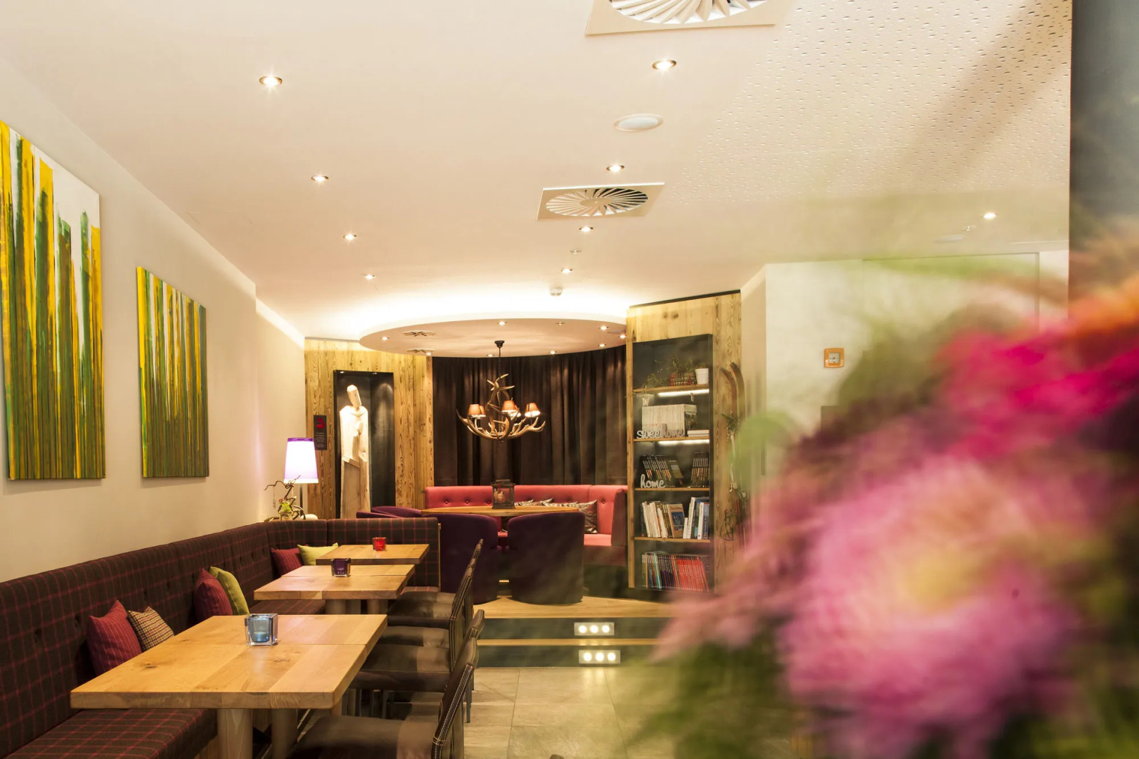 Anthony's Life & Style Hotel