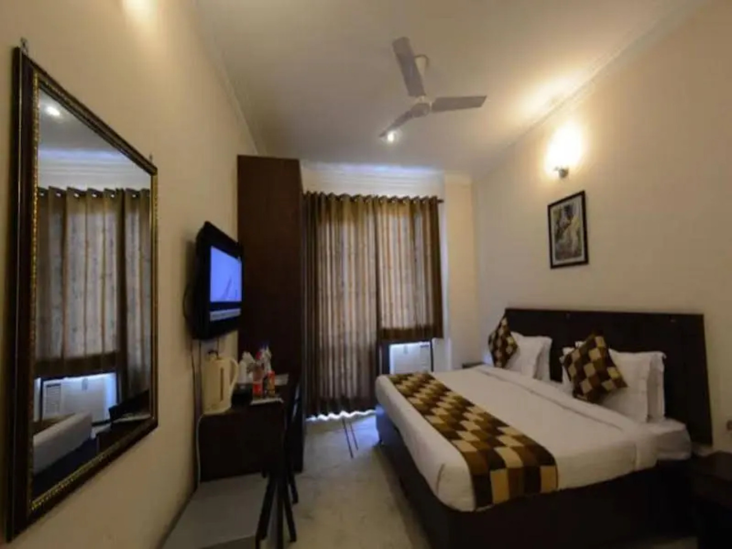 Hotel Royal Sapphire