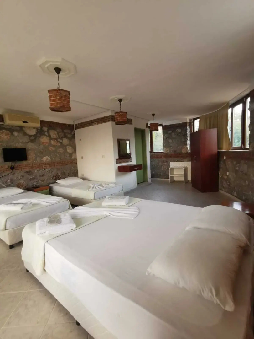 Söğüt Taş Otel