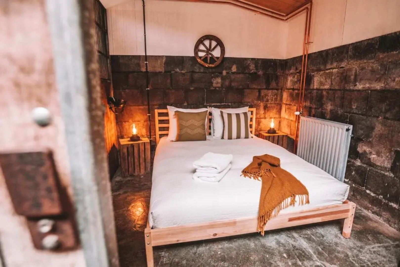 CRASH'NSTAY - Paardenstal