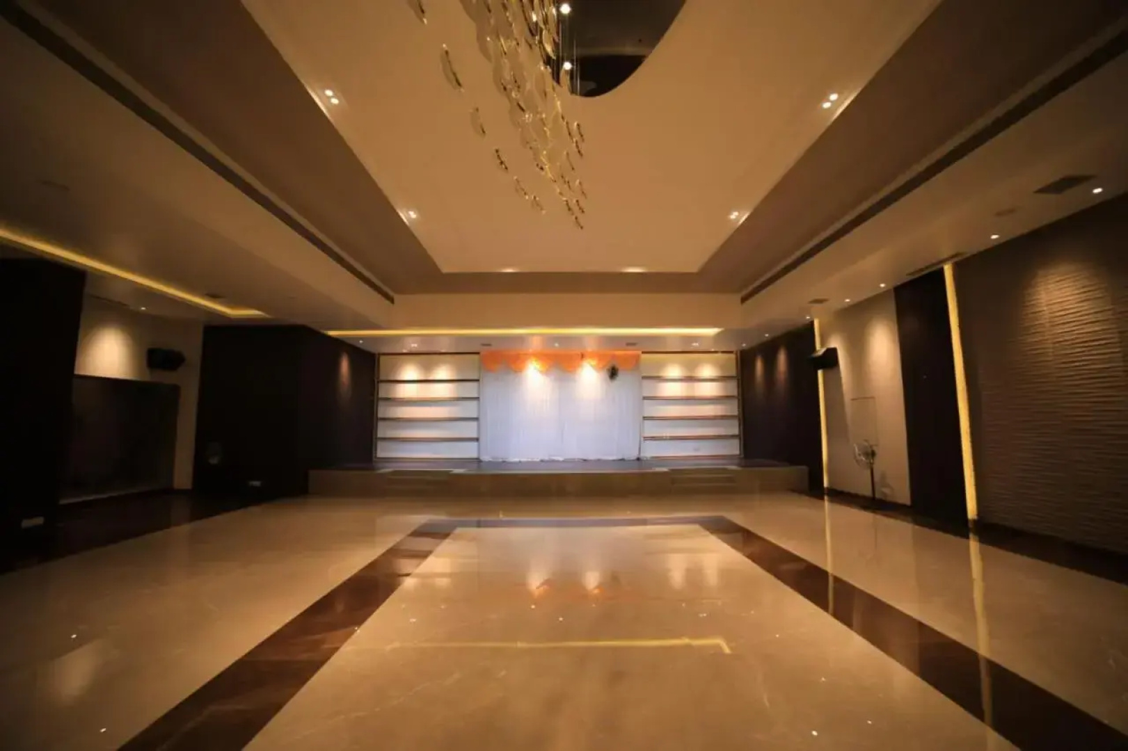 Hotel Midland, Nanded