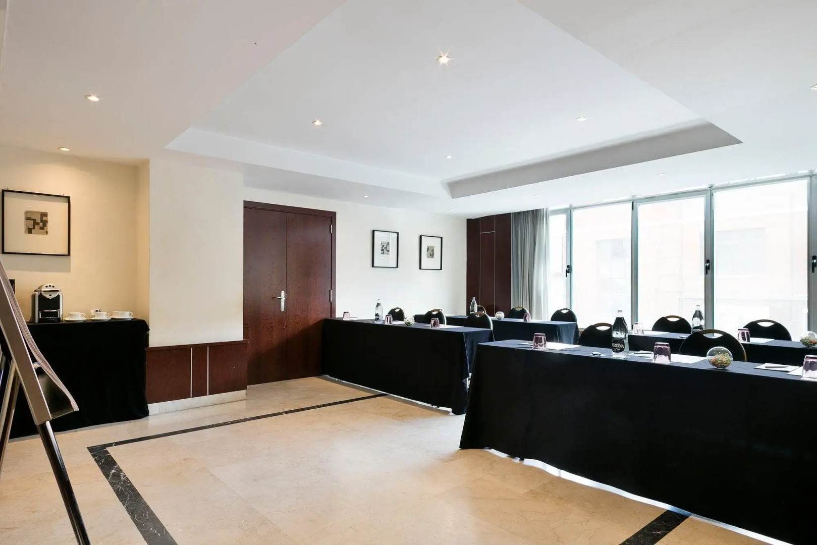 Hotel Madrid Plaza de España Affiliated by Meliá