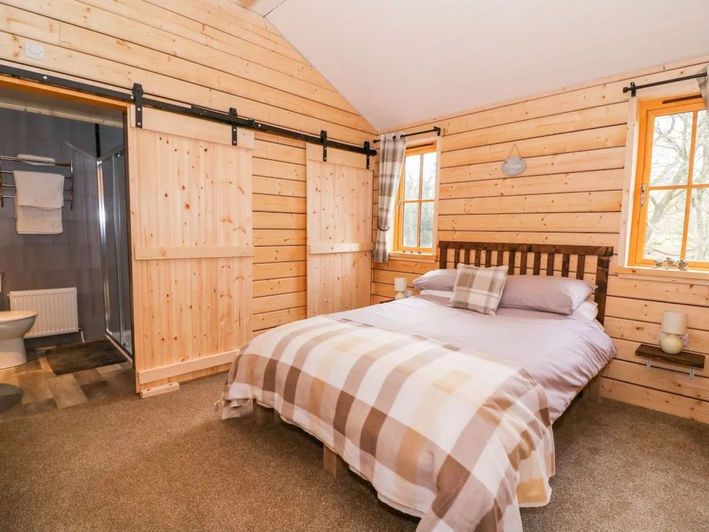 The Paddock, Llanbrynmair