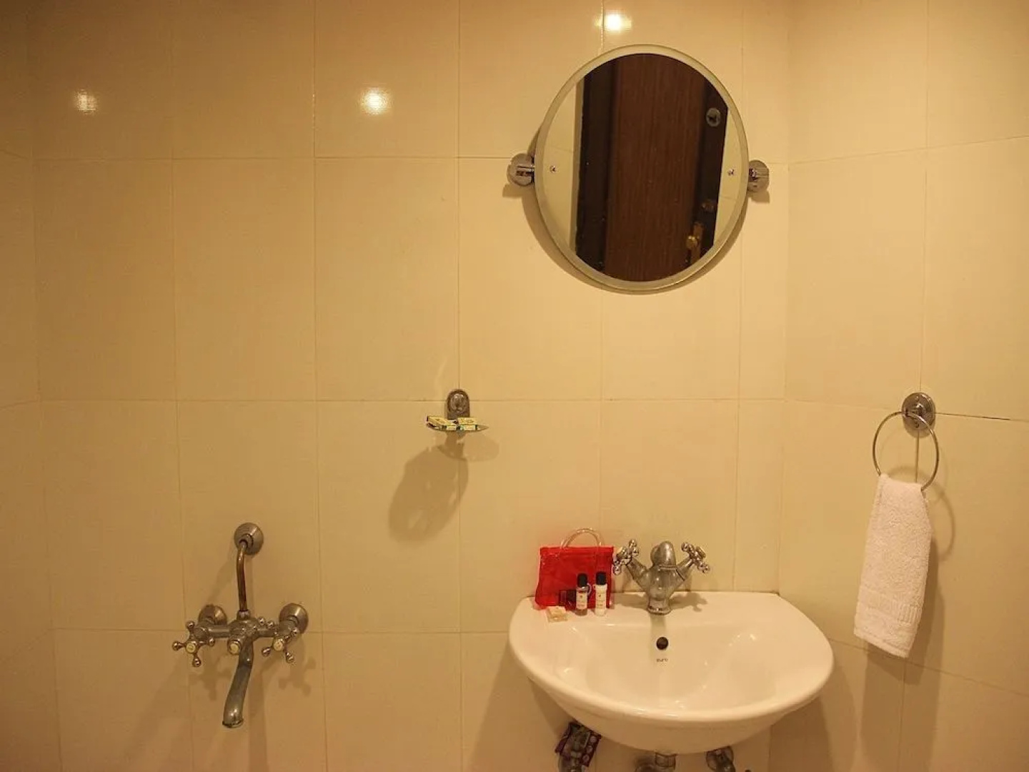 OYO 1697 Hotel PM Regency