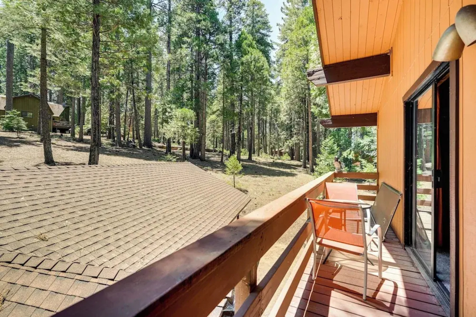 Cabin Getaway Near Big Trees Park: Game Room, Deck