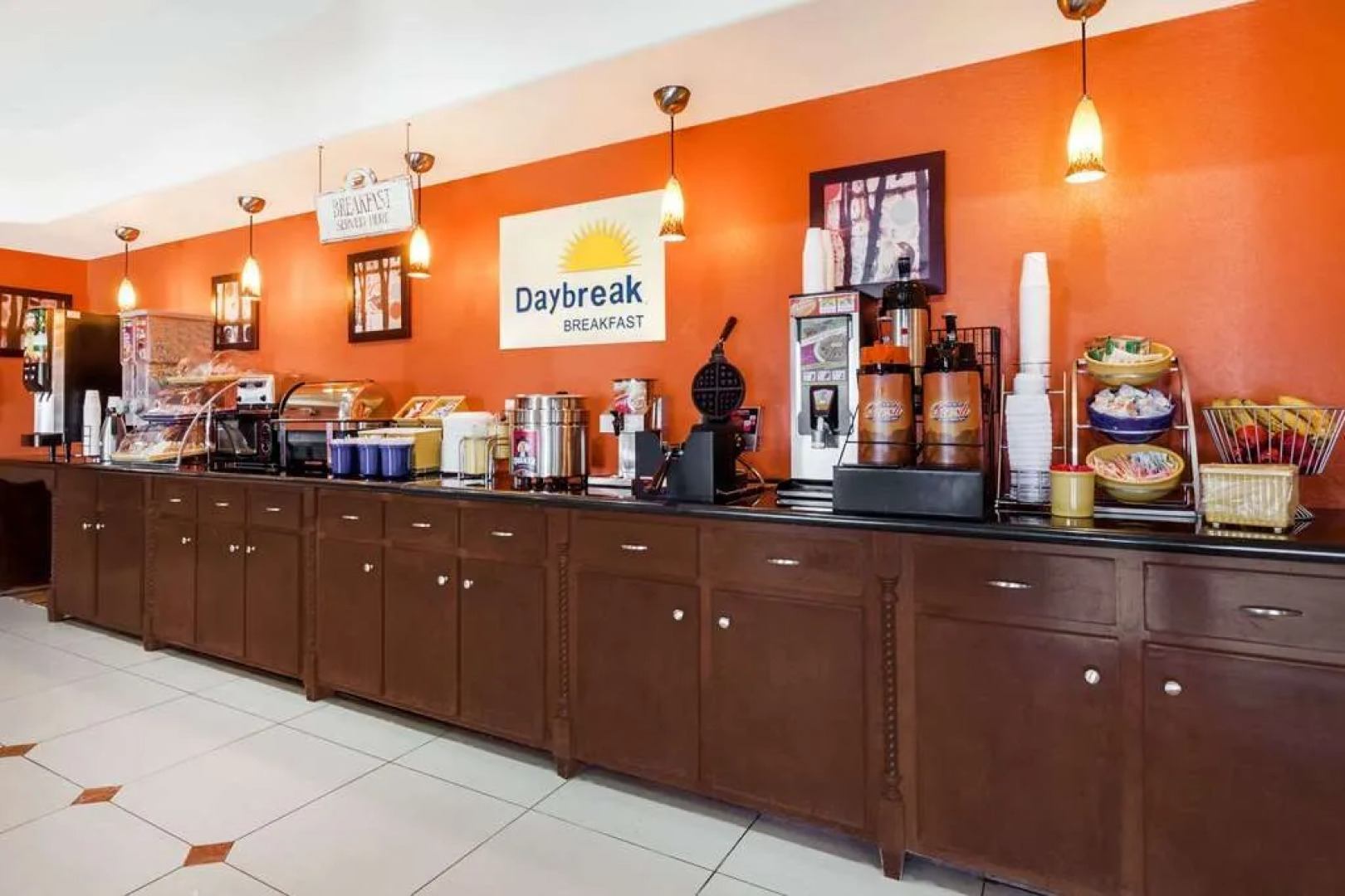 Days Inn And Suites Marquez