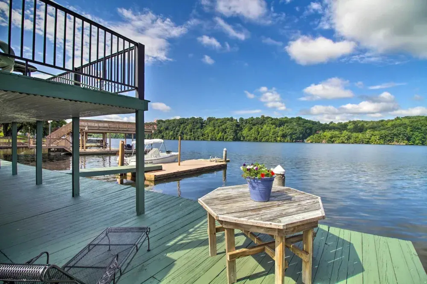 Lakewood Lodge Escape w/ Fire Pit