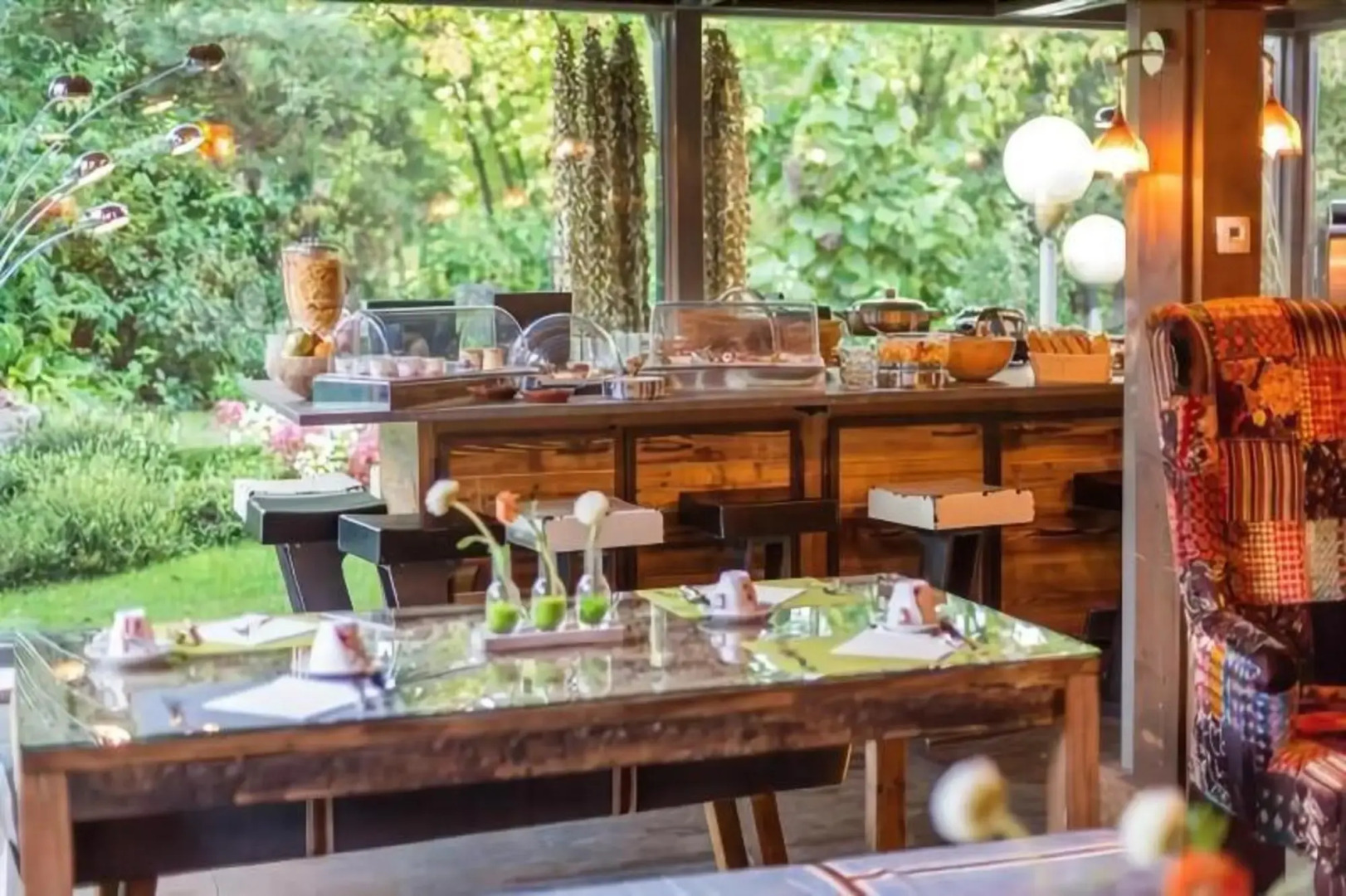 Les Cabanes De La Maison Rouge