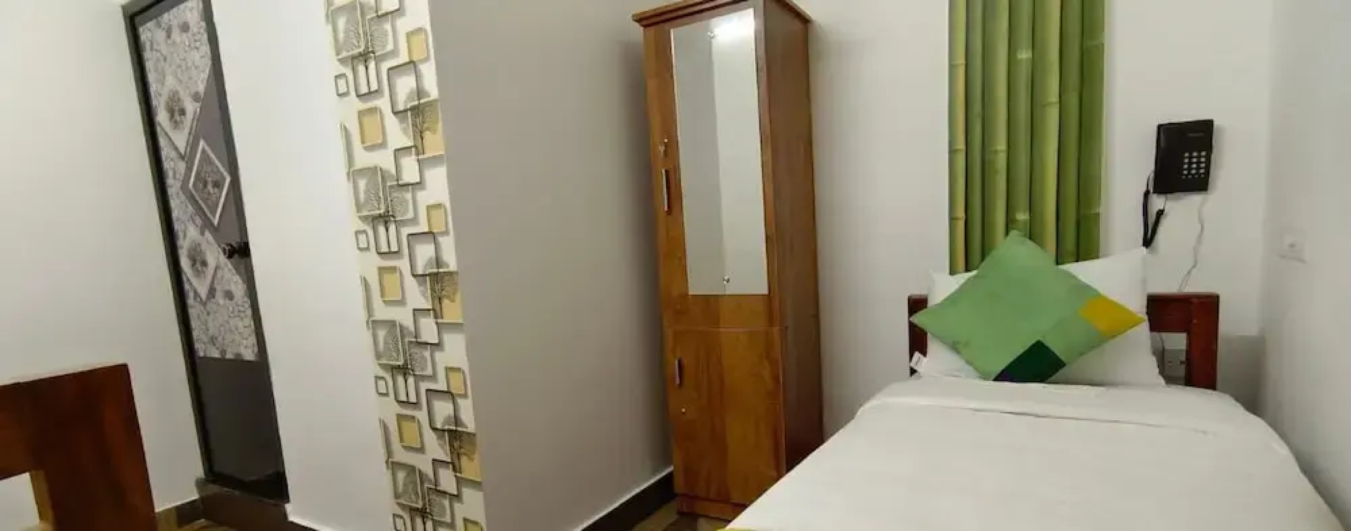 Nirupama Hotel Aluva