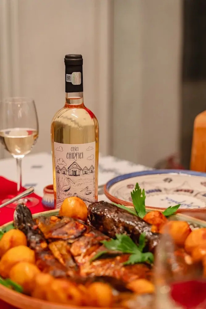 5 Chirpici - Small Traditional Resort