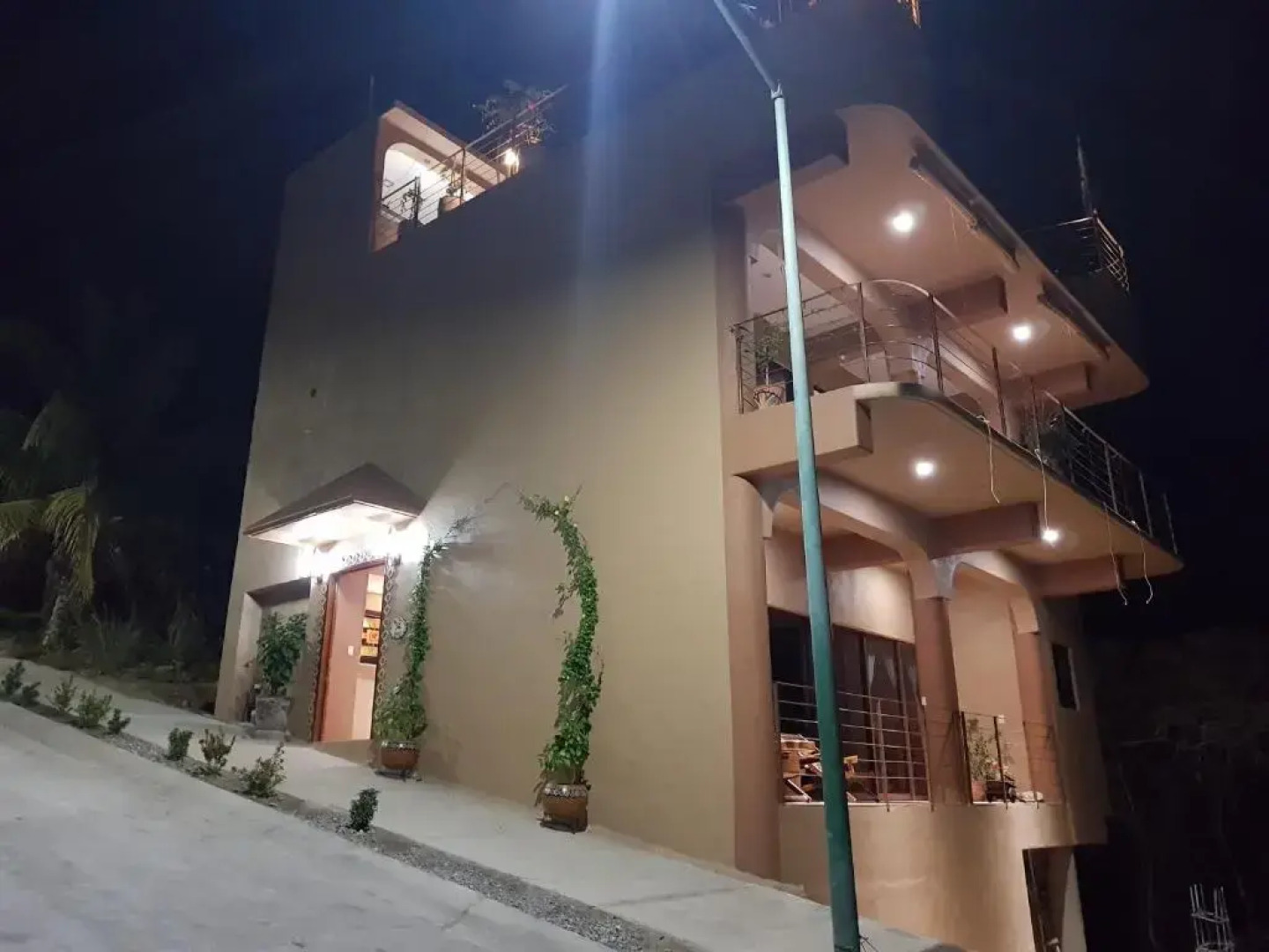 Casa Arcoiris Zihuatanejo